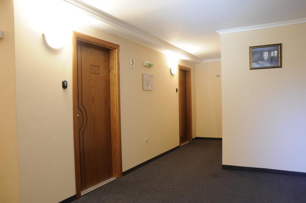 Hotel Elit Pernik Luaran gambar