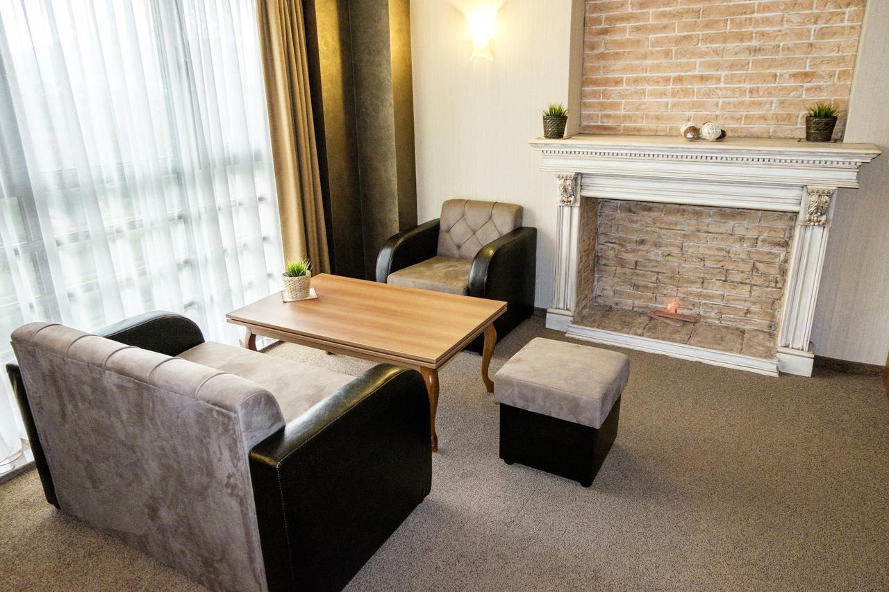 Hotel Elit Pernik Luaran gambar